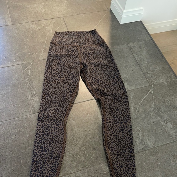 ALO Yoga Pants - Alo Yoga Leggings